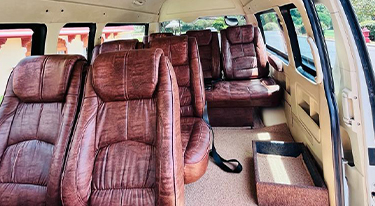 tempo-traveller